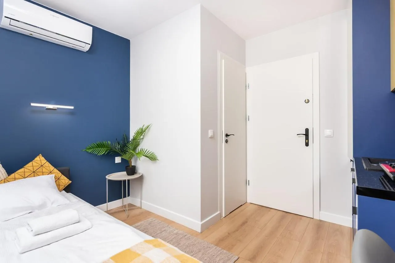 Smart Apartments - Old Town & Main Train Station - By Upstairs Krakow