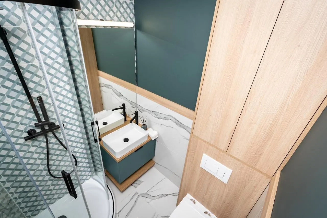 Smart Apartments - Old Town & Main Train Station - By Upstairs Krakow