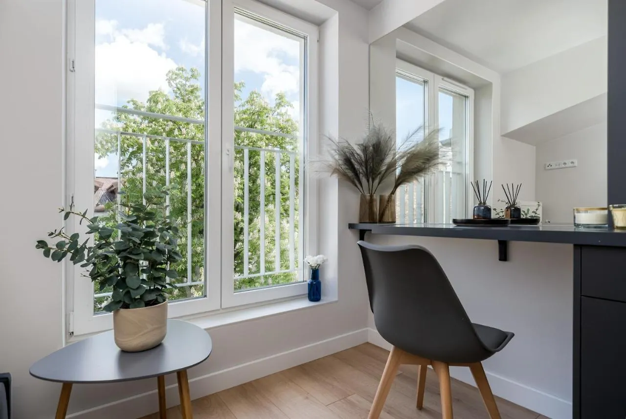Smart Apartments - Old Town & Main Train Station - By Upstairs Krakow