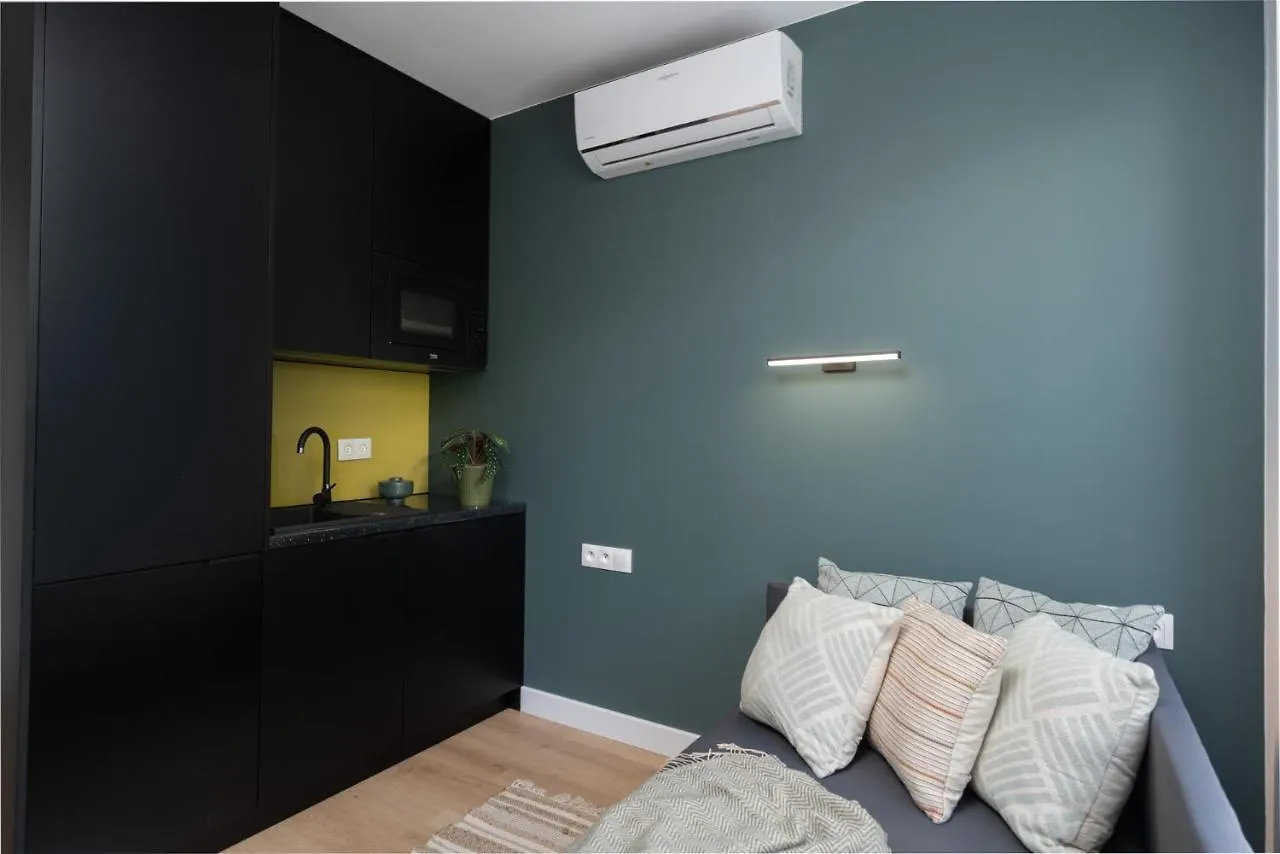 Smart Apartments - Old Town & Main Train Station - By Upstairs Krakow